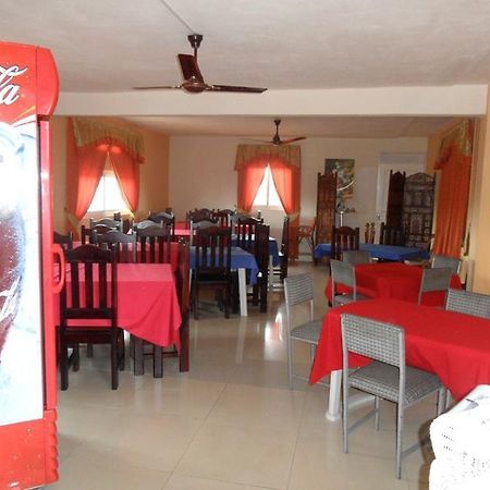 Sun 7 Guest House-Hotel Grand Baie Exterior foto